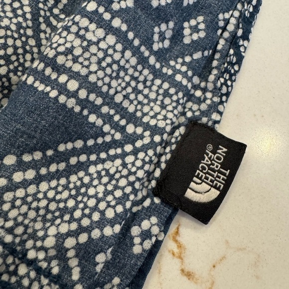 The North Face Women's Sleeveless Pattern Pullover / Organic Cotton / Large - Picture 8 of 12